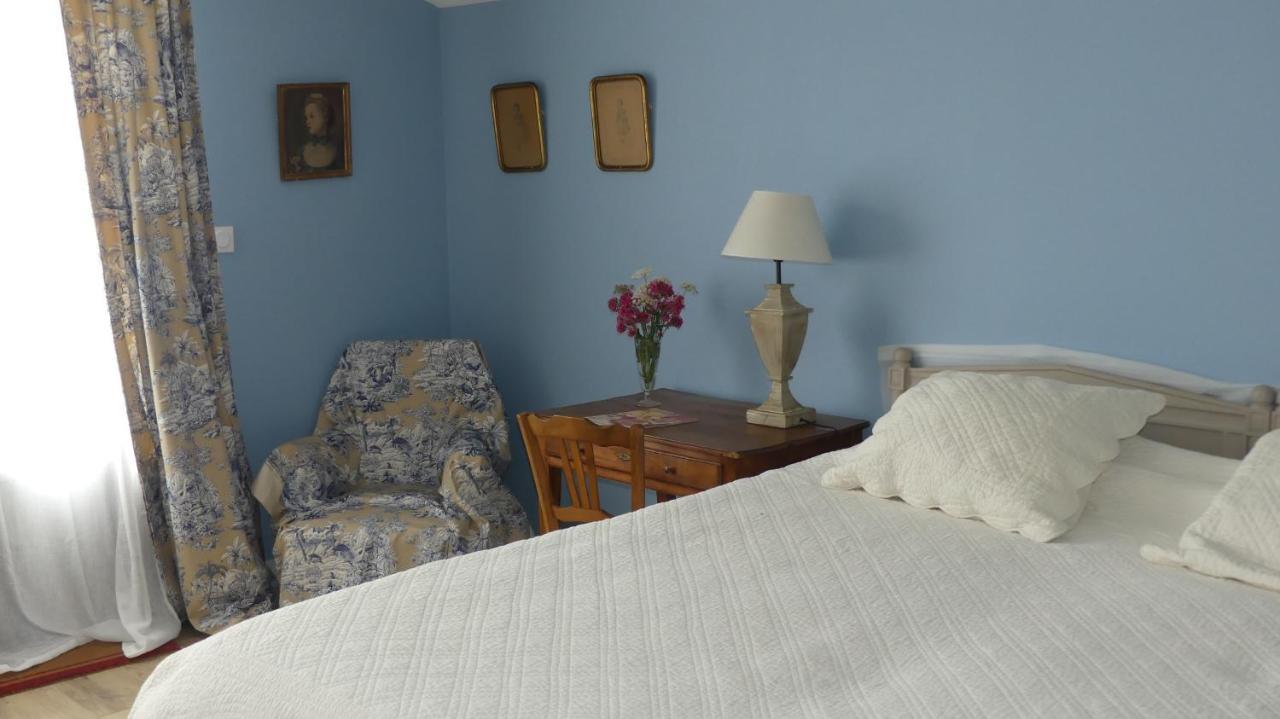 La Petite Lande Bed & Breakfast Ménil Exterior foto